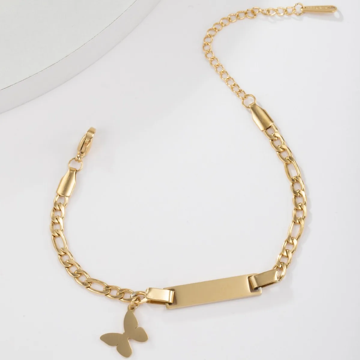 Custom Name Bracelet 18k Gold Plated Stainless Steel Baby Bracelet Butterfly Heart Crown Charm Personalized Jewelry for Gift