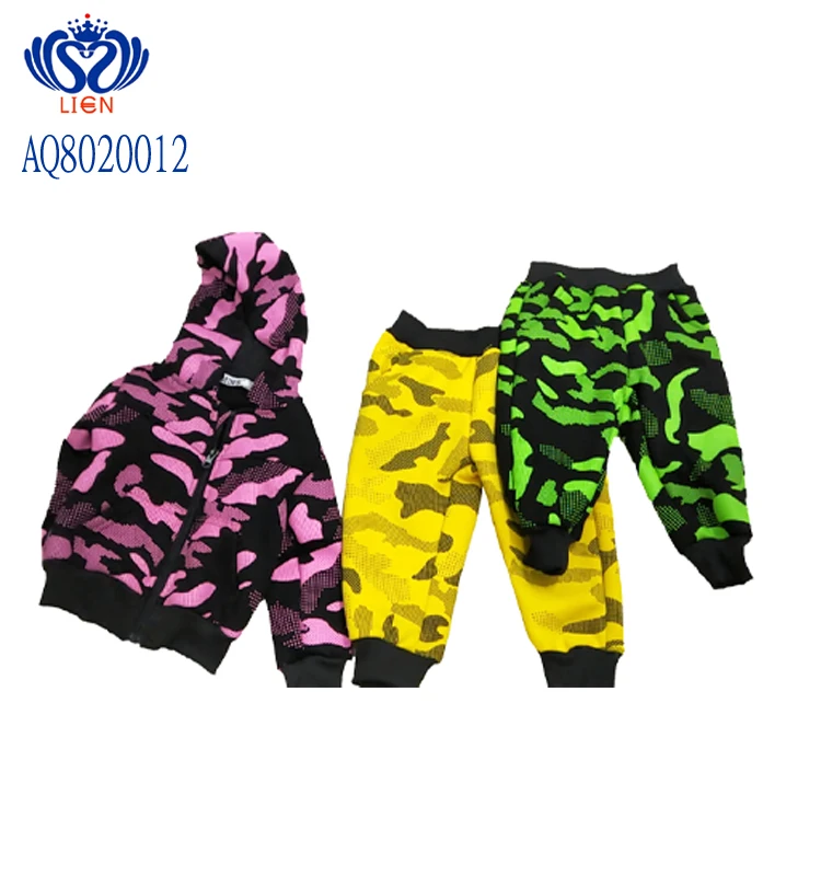 
Cheap Tracksuits Sports Wear Hoodies Newest Camouflage Style Training Suits boys latest suit styles 