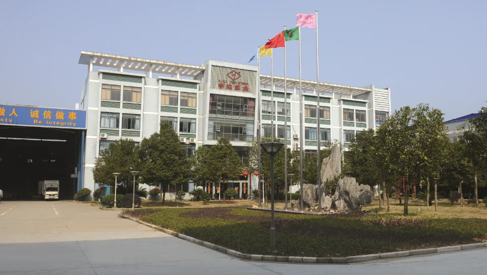 Factory Supply SMD 2835 LED Automatically Truns Light On Motion Sensor Security Light