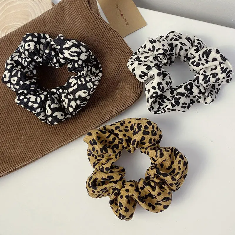 High Quality Girls Elastic Satin Rubber Striped Women Hair Scrunchies Girl Holder Rope Leopard Print Scrunchies
