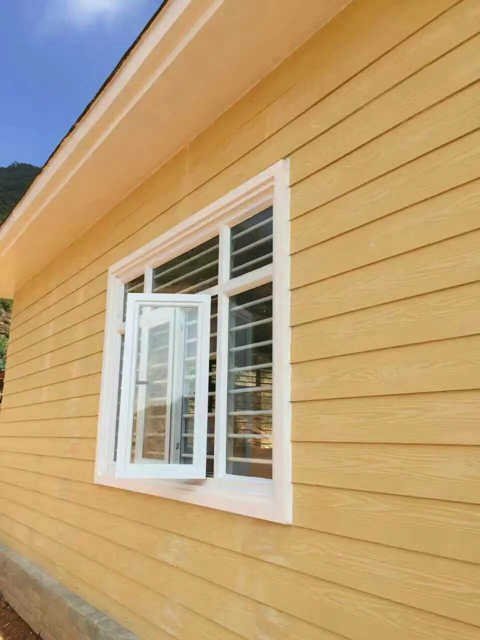 8mm Outdoor Wood Grain Fiber Reinforced Cement Board 3000mm Wall Siding Panels for Hotels Perforated Design