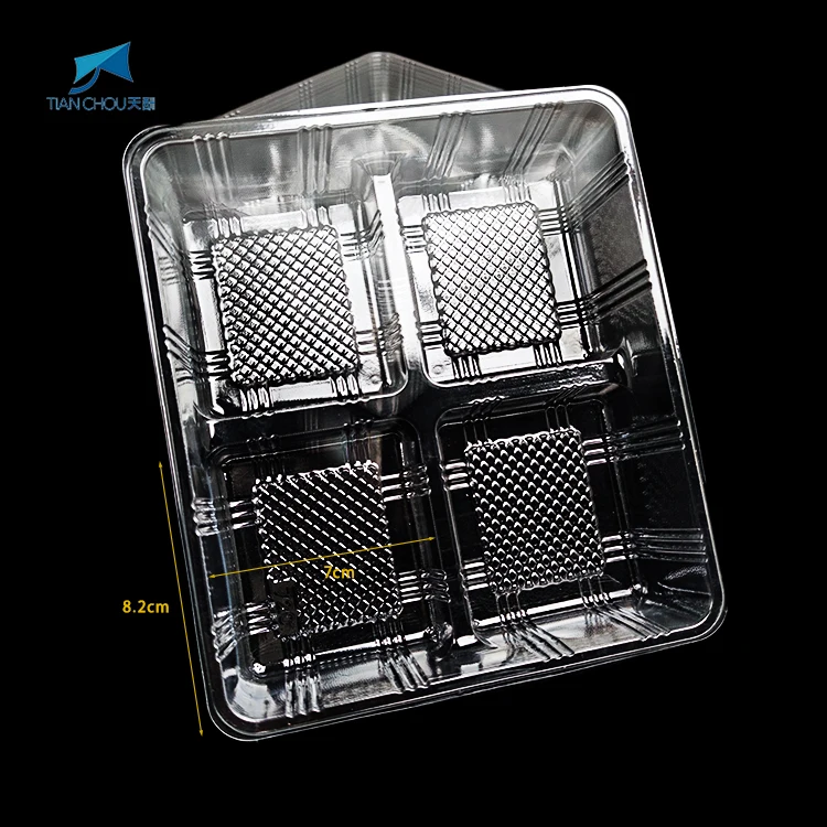 Factory customized PET Plastic dessert slice packaging tray suitable for cake sushi pastry cookies dumpling with 4 divisions.
