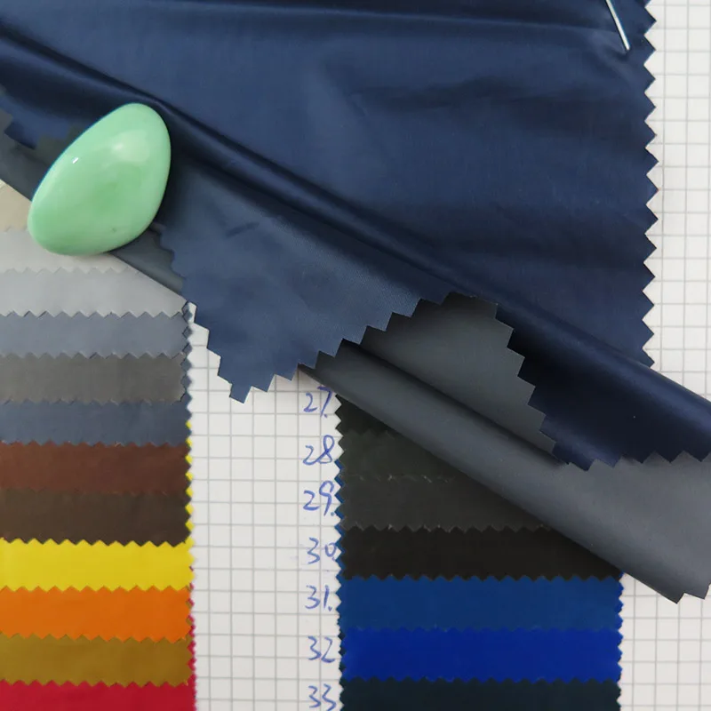 Plain weave nylon coated fabric 20D*20D waterproof moisture-permeable down jacket windbreaker fabric