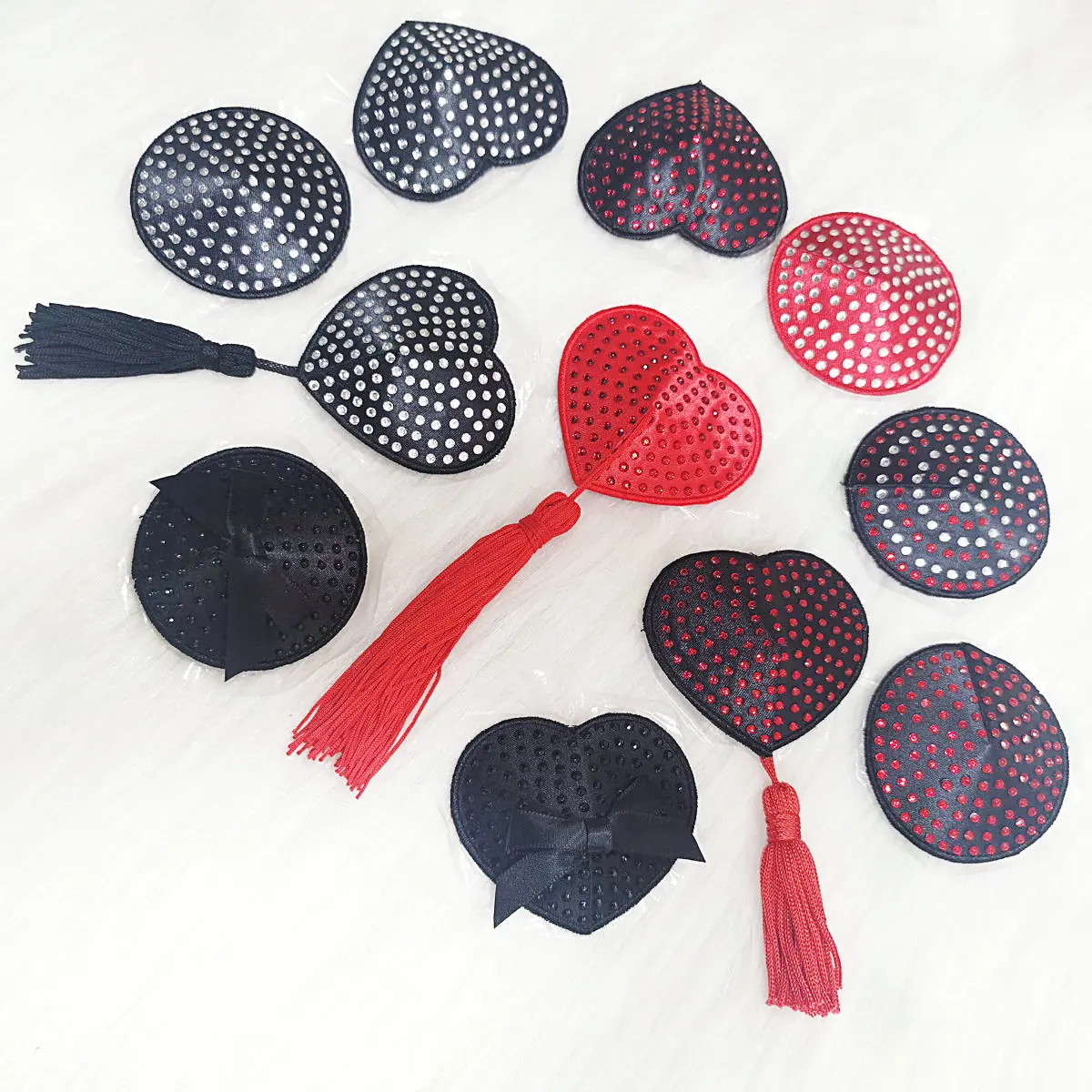 KAYA Brassiere Beautiful Reusable Heart Shape Custom Breast Nipple Sticker Sexy Women Rhinestone Nipples Cover Pasties