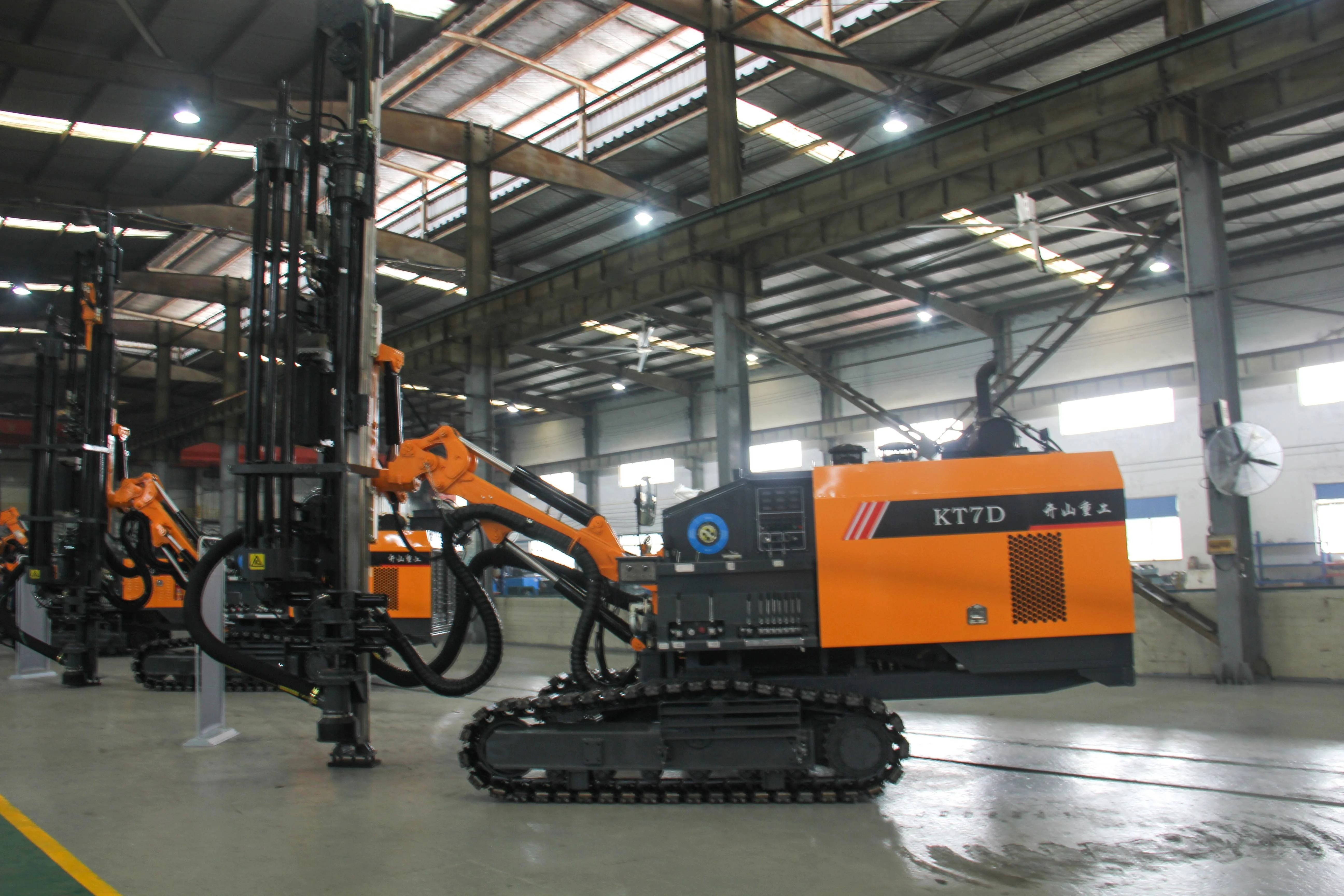 Kaishan KT7 series Crawler-Mobility Rotary Pile Drilling Rig Machine Diesel Engine