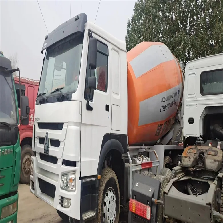 used howo concrete mixer truck 6*4 371hp 375hp in low working hours cheap for sale