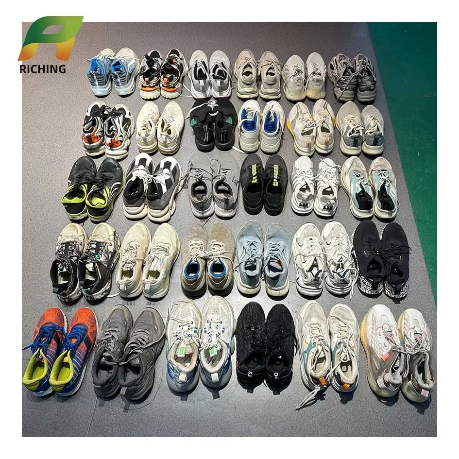 Imported China Guangzhou Shoe Ball Men Sport Original Branded Used Second Hand Shoes a Grade
