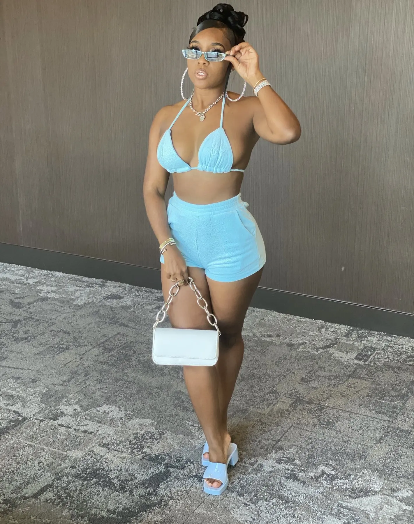 Женский летний комплект из 2 предметов, короткий топ без рукавов с V-образным вырезом и открытой спиной, 2021