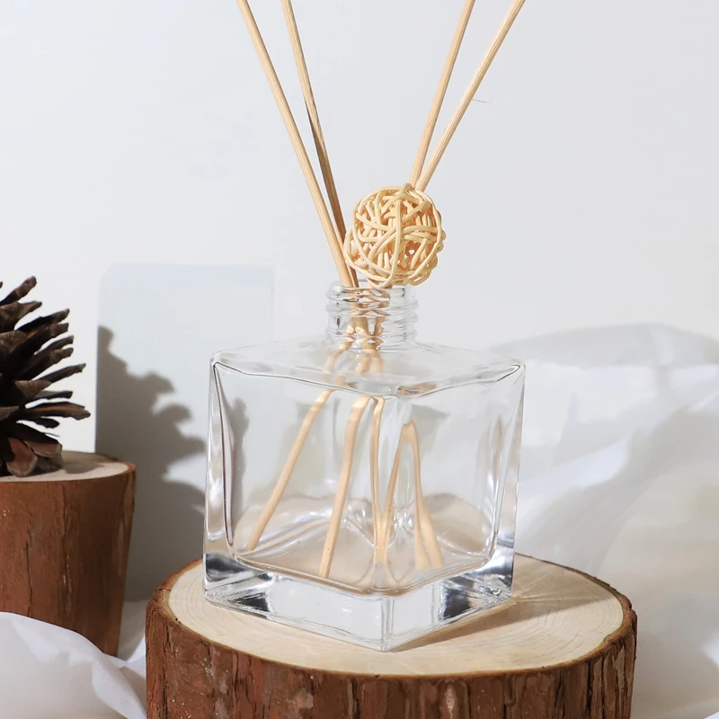 
Wholesale Custom Metal Silver Cap 200ml Glass Reed Diffuser Bottle with Logo 