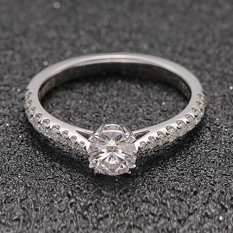 New CHARLES COLVARD Moissanite Engagement Ring 18K White Gold 0.5CT GH Near Colorless VVS FOREVER ONE Moissanite Ring For Women