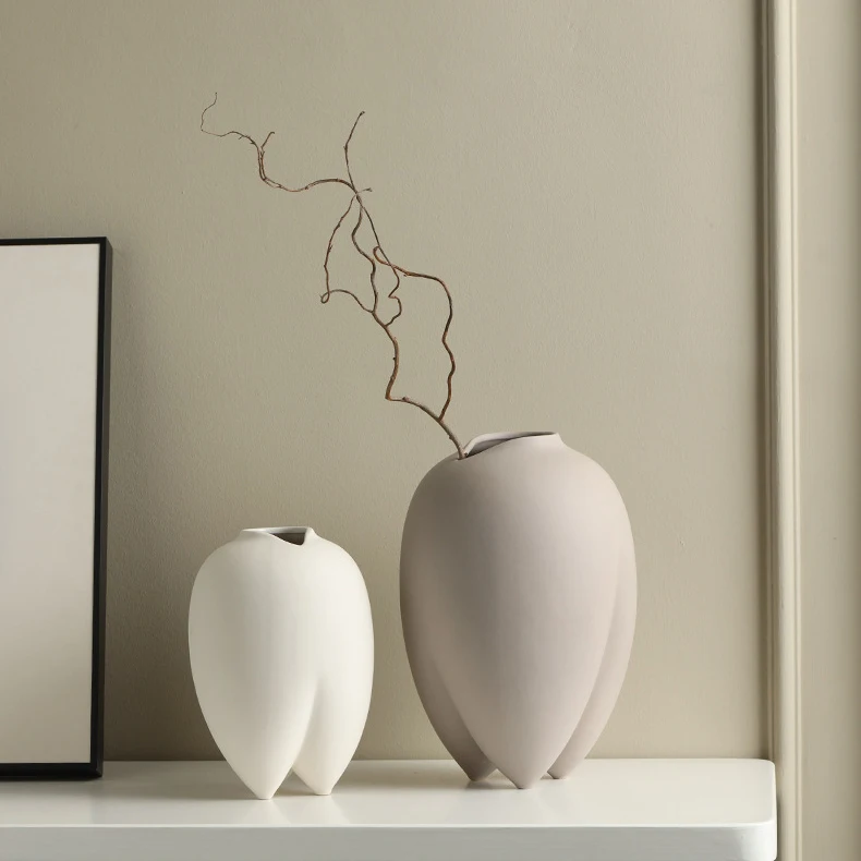 Minimalist Modern Large Floor Vase For Home Decoration Wabi-sabi Ball Shape Porcelain Ceramic Vase