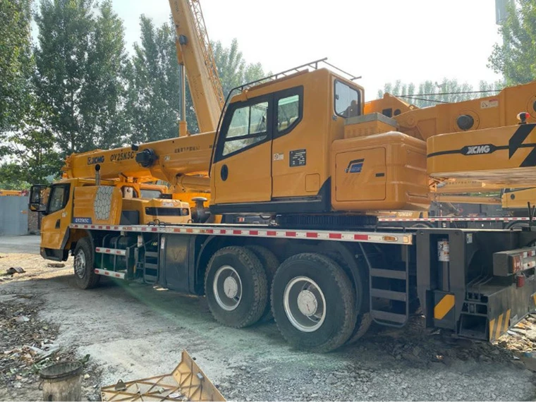xcm g 25 ton mobile truck crane with 5 sections QY25KC