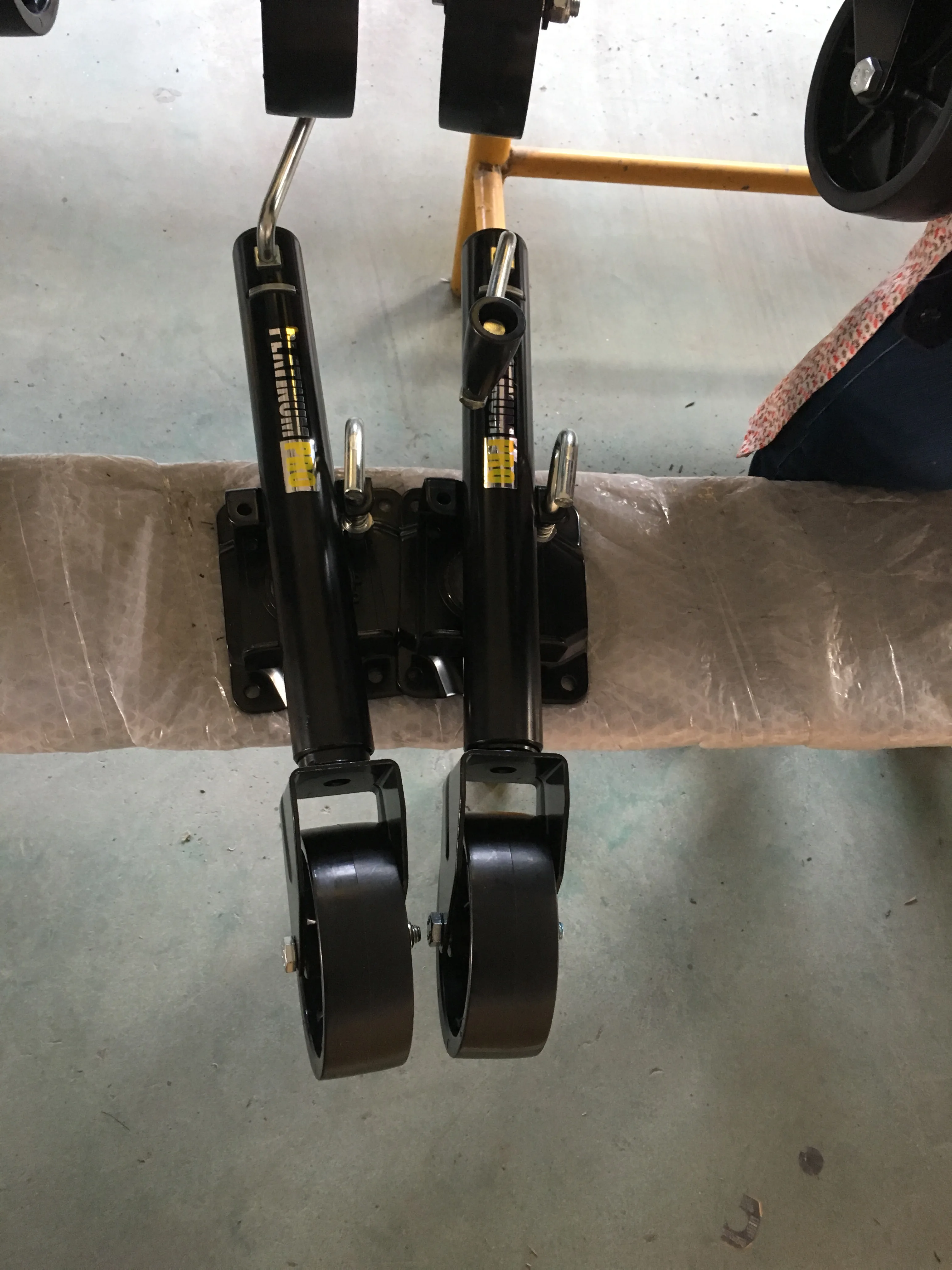 1000lbs Black Coated Trailer Jack