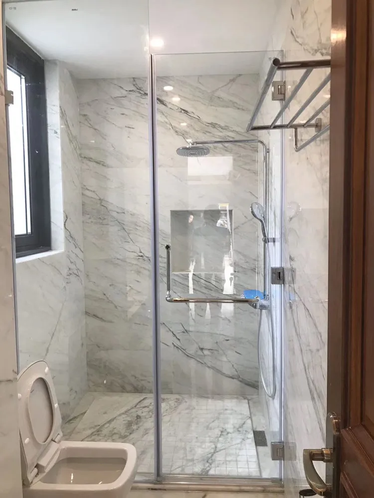 Стеклянные двери для душа без рамок гостиниц