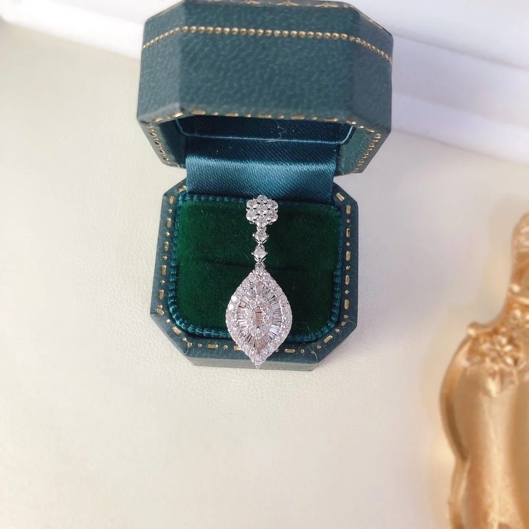 Свет украшения мисс ювелирные изделия в стиле «хип-хоп» 14k 18k золота с натуральным бриллиантового колье