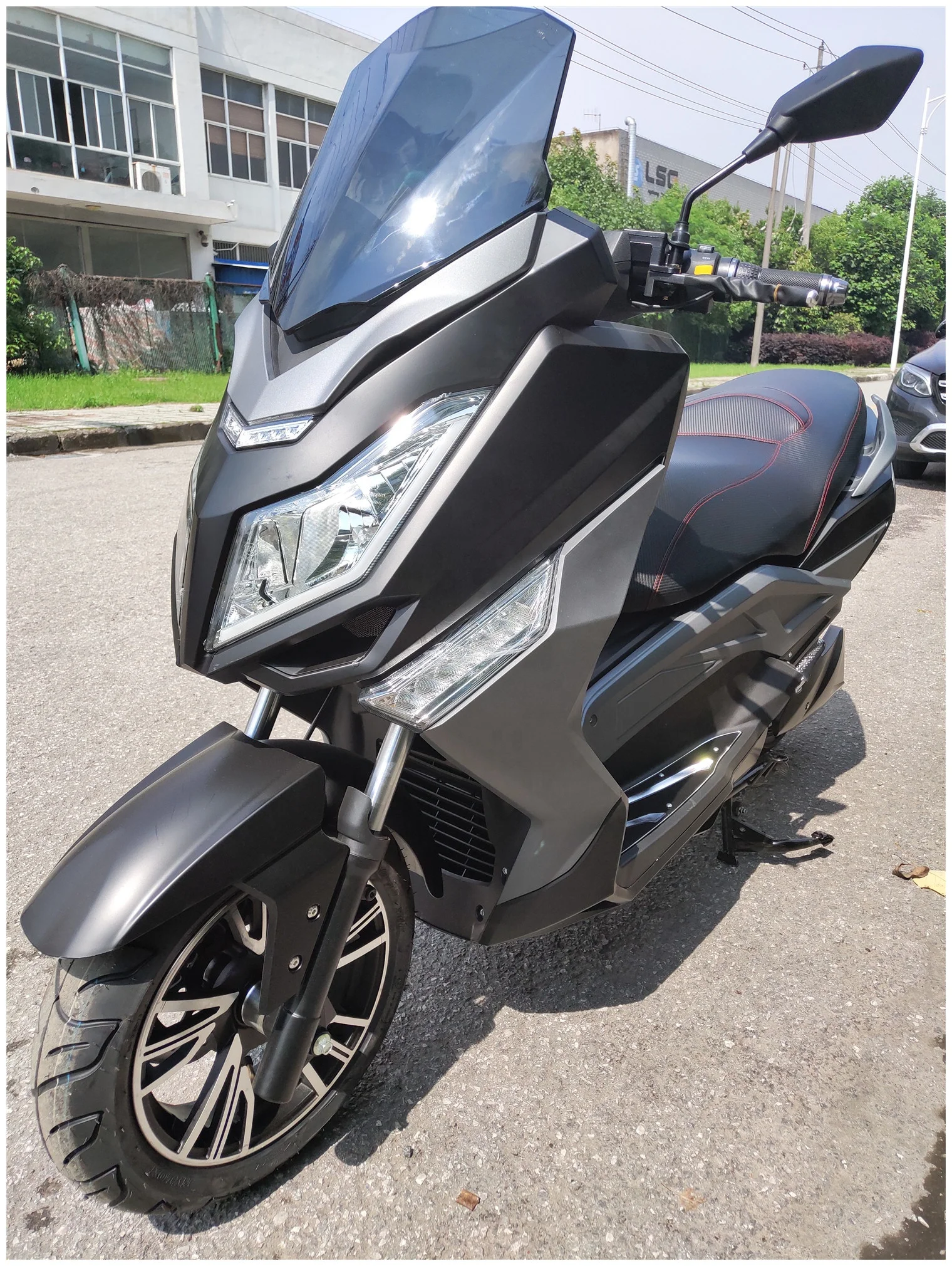 72V Mobility Scooter Hawk 5000w  Chinese  High Speed 80km/h Electric Moped Motorcycle  Lithium Battery Adult   Electric Scooters