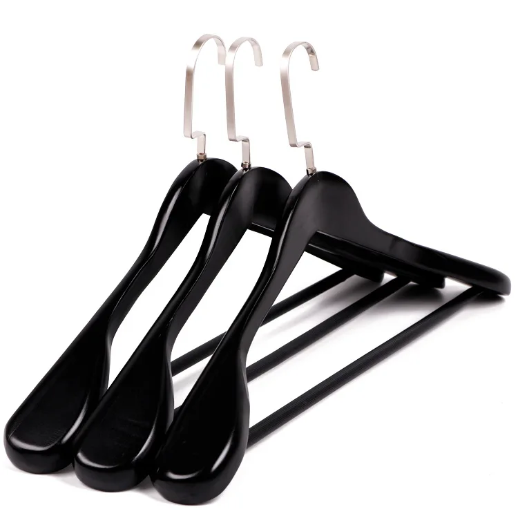 Wholesale Custom Suit Clothes Store Black Wooden Hanger High Grade Wide Shoulder Hotel Cedar Wood Hanger For Clothing