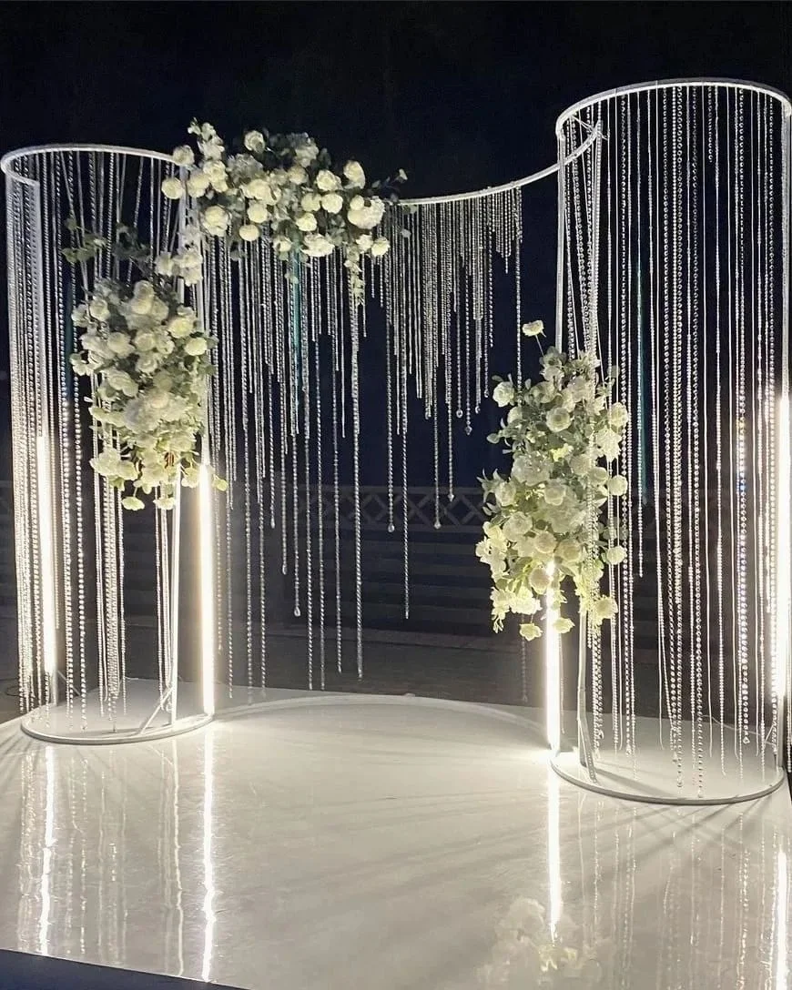 Curve Shape Metal Backdrop White Golden Arch Beads Hanging Metal Gate Door Stand Backdrop Wedding for Event Ceremony