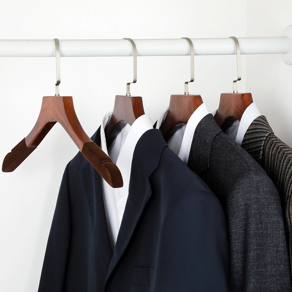 Customized High-Grade Luxury Anti-slip Vintage Wood Clothes Hanger With Velvet
