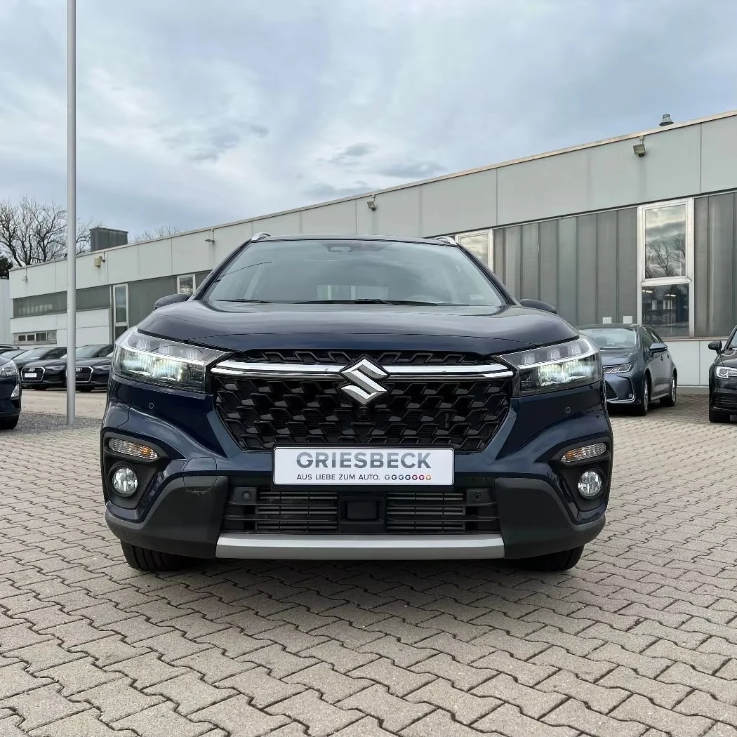 Б/у Suzuki (SX4) S-Cross готов к экспорту внедорожник небольшой пробег