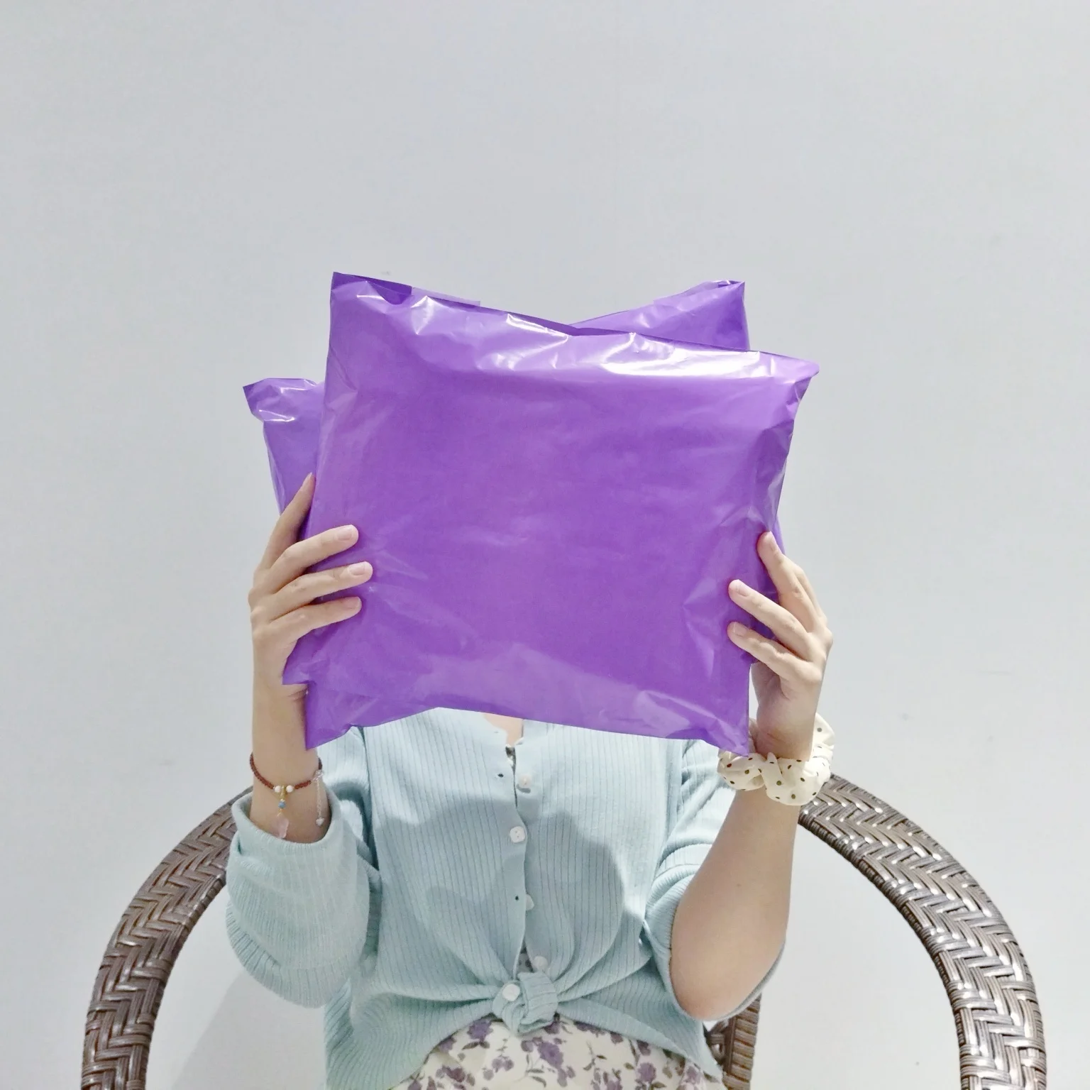 Wholesale Mailing Envelopes Bags Polyethylene 28*42 cm 11*16.5 inches Purple Color Mailers Shipping Bags