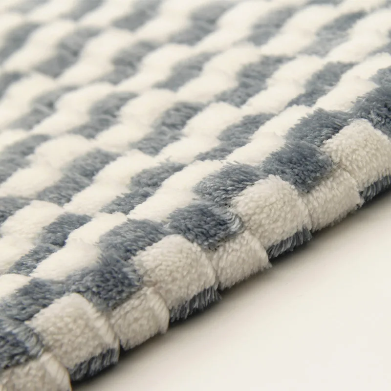 
High Quality 100%polyester Super Soft Jacquard Flannel Fleece with Cationic Yarn 100%polyester Knit Fabrics 
