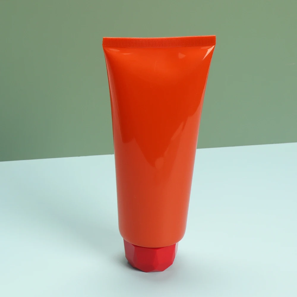 Customized Luxury Screw Cap Bright Red Soft Plastic PE Tube Cosmetic Container for Hand Face Cream Lotion Hair Care Conditioner