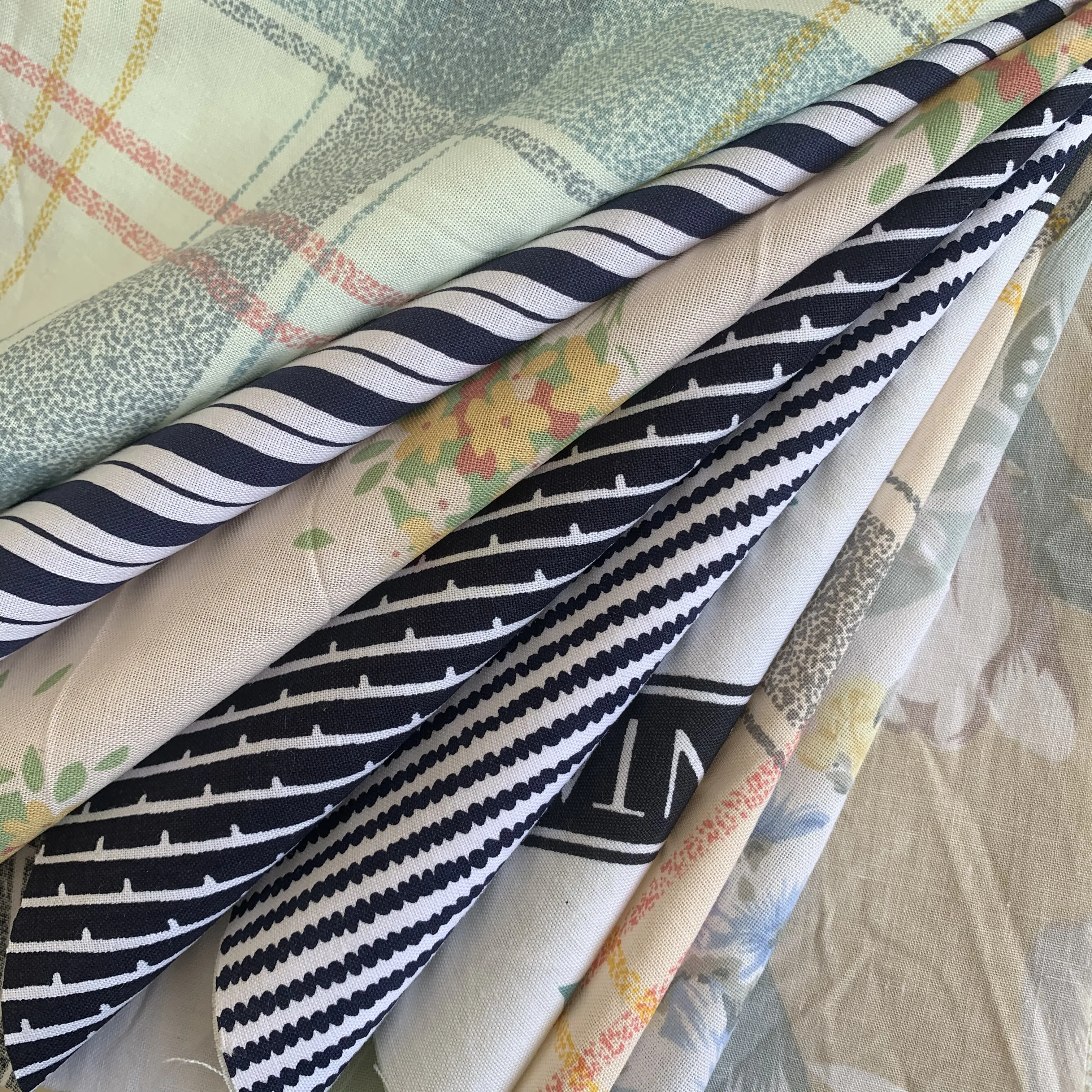 cotton and TC printed poplin fabric stock for shirt