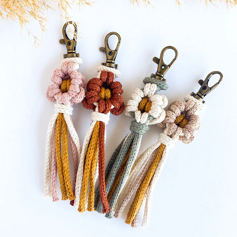 Woven Macrame Boho Bohemian Daisy Flower Tassels Keychain Handmade Crochet Flower Key Chains Handbag Fashion Pendants & Charms