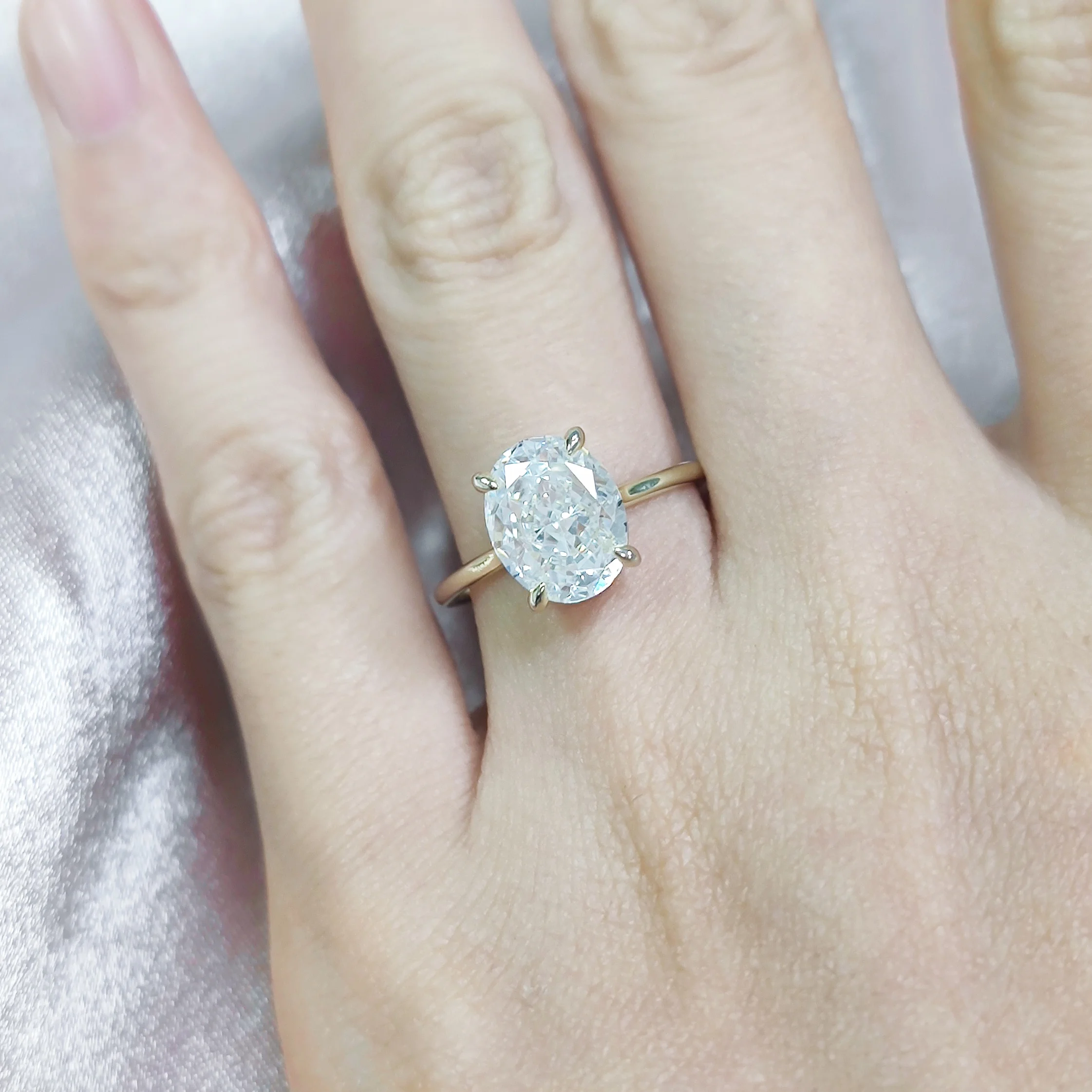 OL1481 Abiding Classic 4 Claws D Color VVS Oval Cut 3CT Moissanite Diamond 9K 10K 14K 18K Solid Gold Solitaire Rings