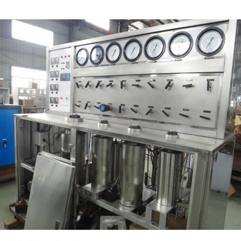 
Small supercritical CO2 extractor 