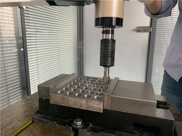 Мини-Мотор портативный Электрический резьбонарезной станок m10 m12 m24 m48 гибкий Рычаг Резьбонарезной Станок по металлу на складе