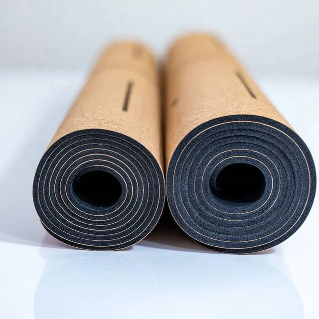 Экологичный пробковый коврик для йоги из натурального каучука с индивидуальным принтом от производителя