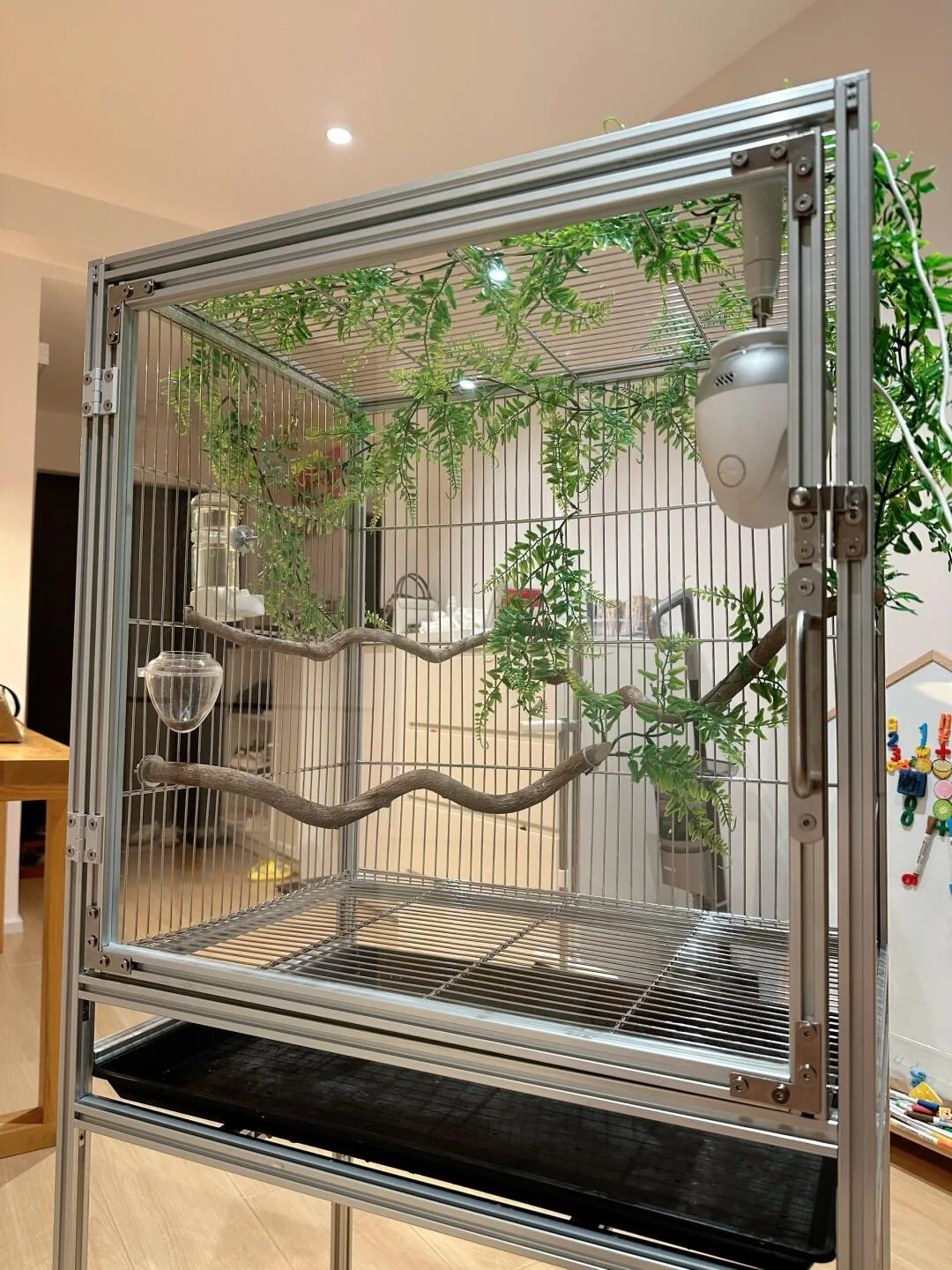 Factory Direct Wholesale Bird Cage Parrot Cage Home Use Cage Large Bird Villa Home Use