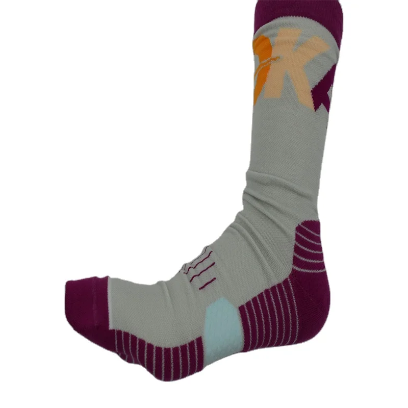 Wholesale Custom Logo Women Girls Cotton Leisure Socks For Daily Life