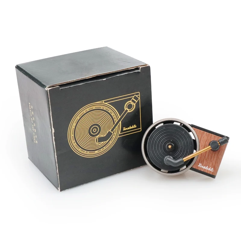 New arrival Turntable Car Fragrance Air Freshener Auto Record Player Flavoring in car With 3pcs Perfume Card