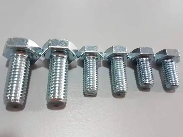 Din 931 Din 933 Customized Stainless Ss304 Ss316 Iron Mild Carbon Steel 4.8 8.8 12.9 Grade High Strength Hex Bolt