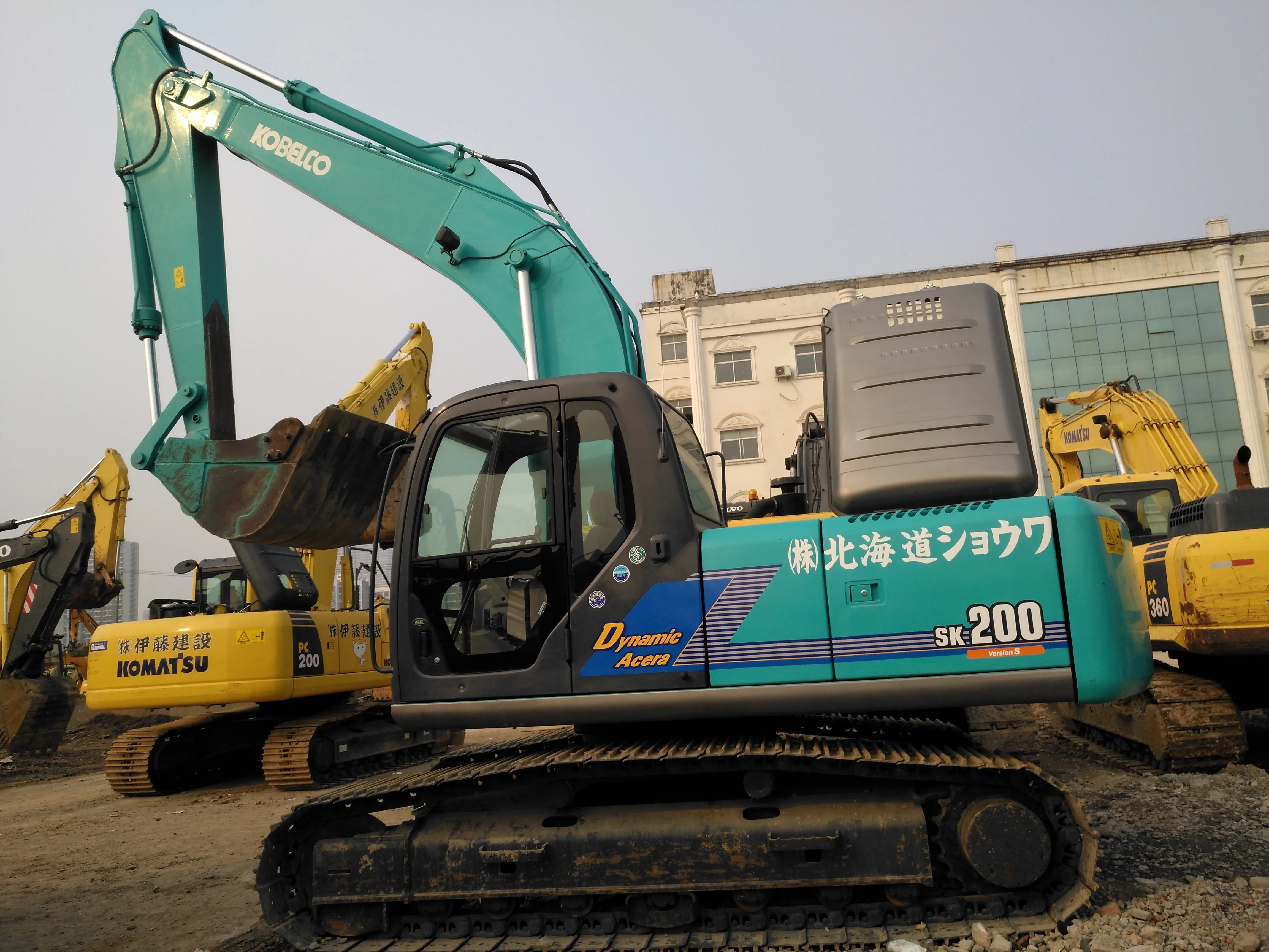 Японское производство б/у Экскаватор kobelco sk200 Kobelco оригинальная экскаваторная машина 20 т большие экскаваторы SK200-6 sk200-8