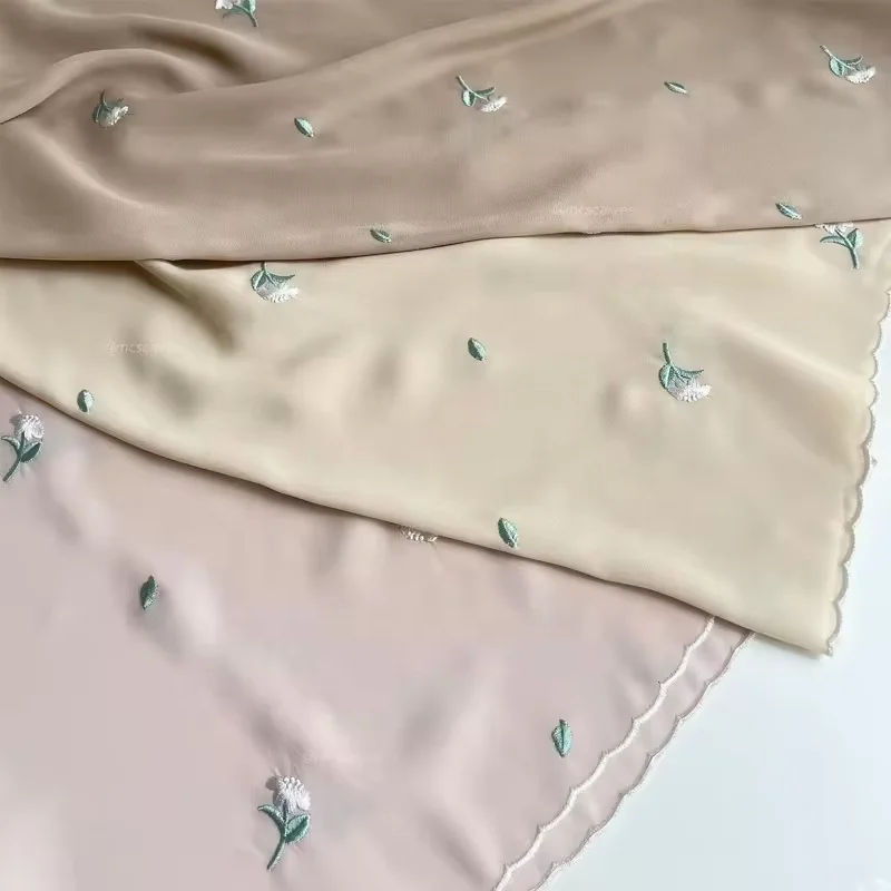 2024 Korea Chiffon  Hijab 180*70cm Muslim Woman Hijab Multiple Colors Available Edge Scallop Embroidery Delicate Embroidery