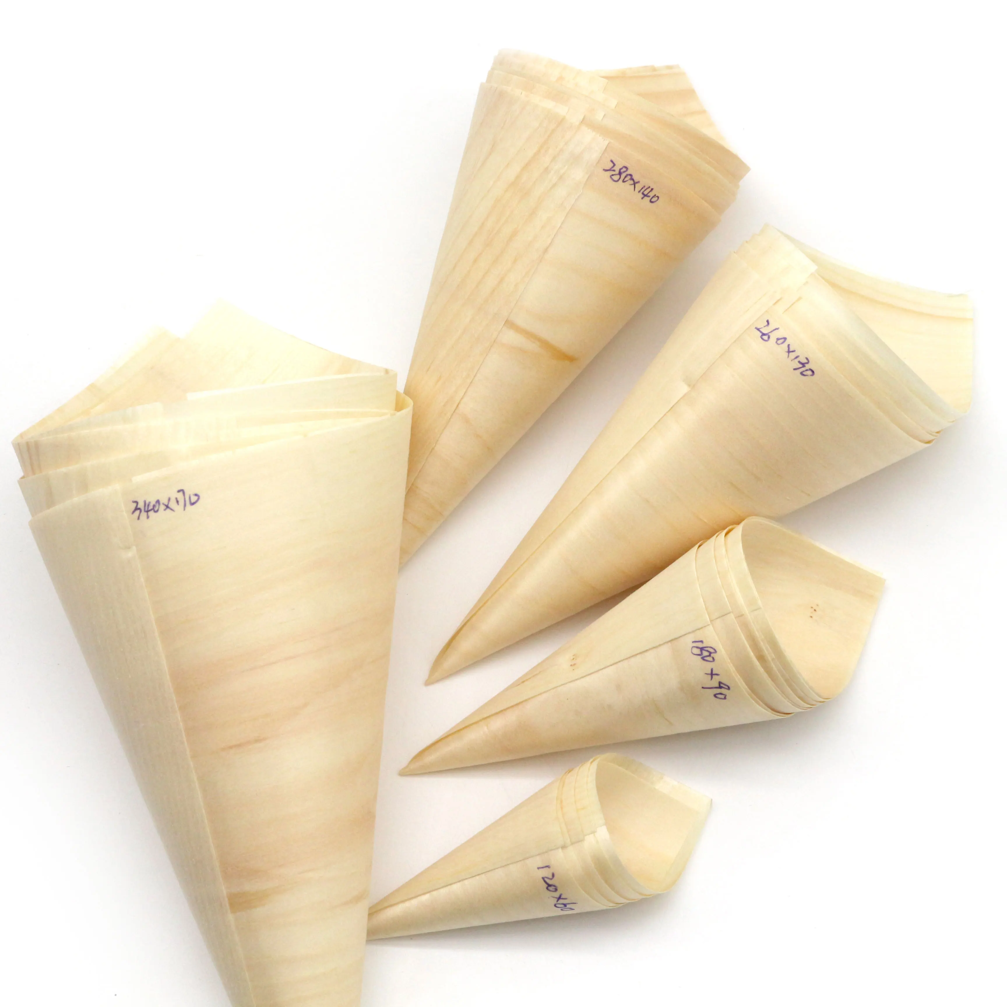 Trade Assurance Food Grade Disposable Pine Snack Wooden Cones