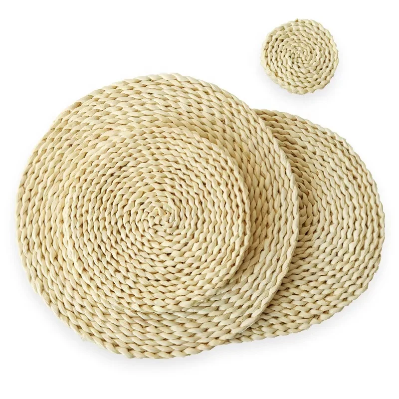 Homeplus 2024 Hot round handmade hot insulation natural corn fur strawmat tablewares thickened Straw woven placemat tea cup mat
