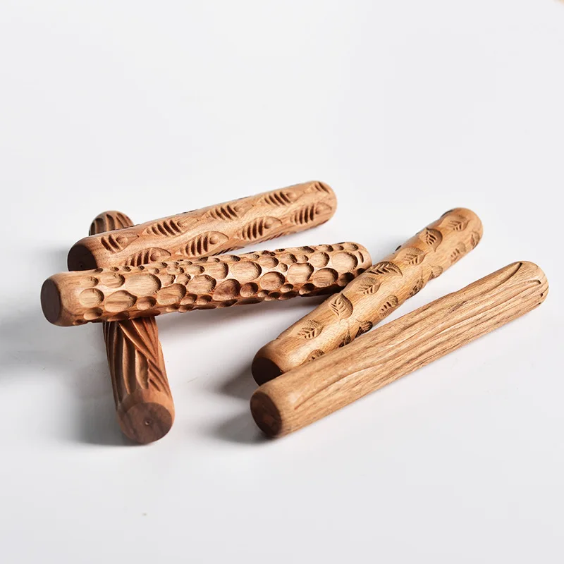 New Arrival Amazon Embossed Rolling Pin African Rosewood Pottery Tools Art Mud Roller Kids Kitchen Toys