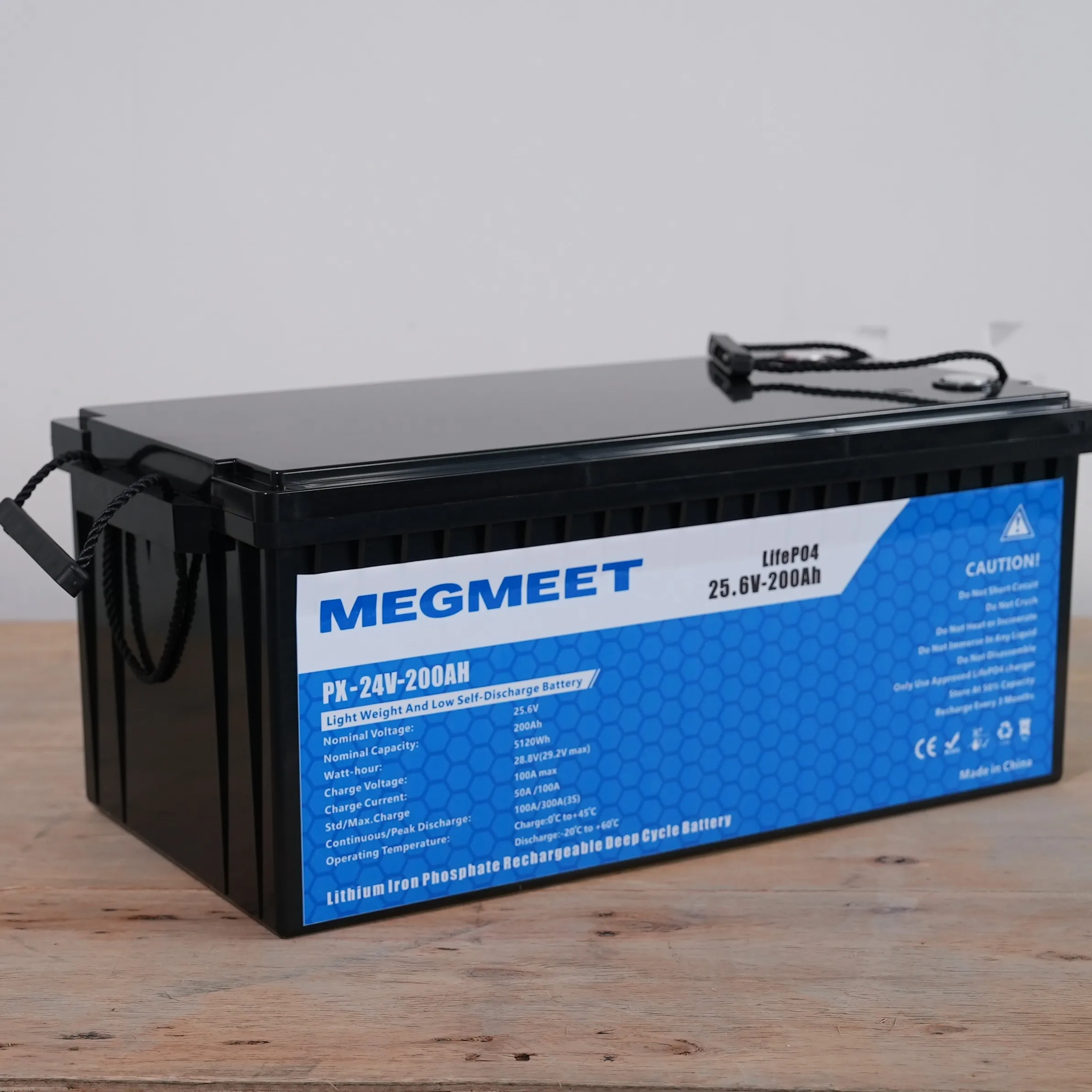 Megmeet solar lifepo4 battery 24V 200Ah solar lithium 100ah batteries lithium iron phosphate battery for house solar system