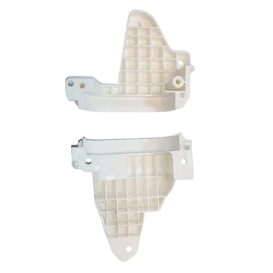 Plastic Manufacturer / Plastic Injection Moulded Bus Spare Parts Boat Mold Mold Making Company Plastic Injection Molding Machine