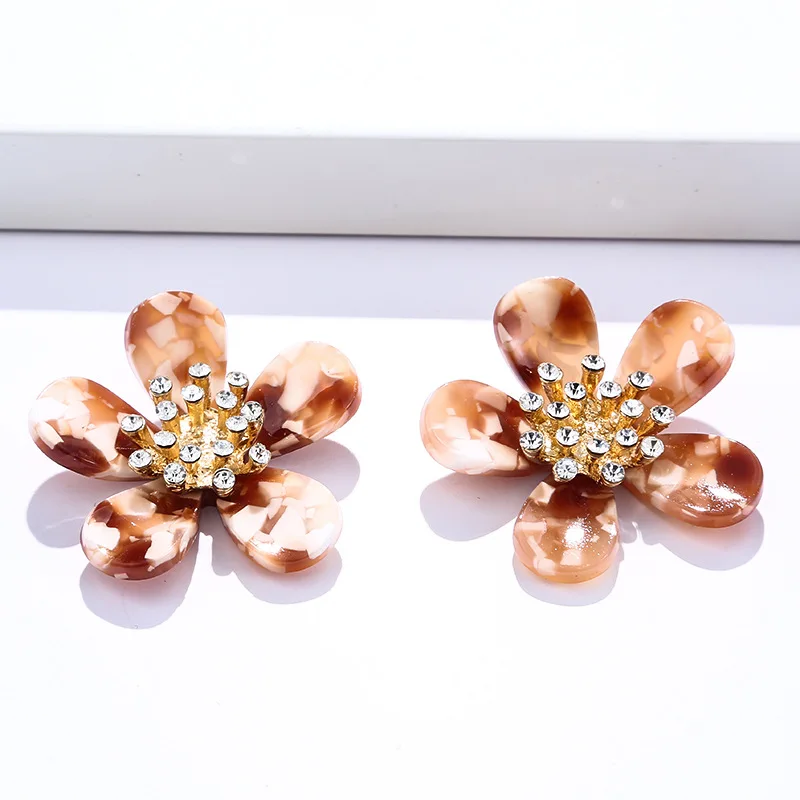 Korean Version Simple Creative Diamond-studded Acetate Plate Flower Earrings Retro Cold Wind Personality Earrings Women
