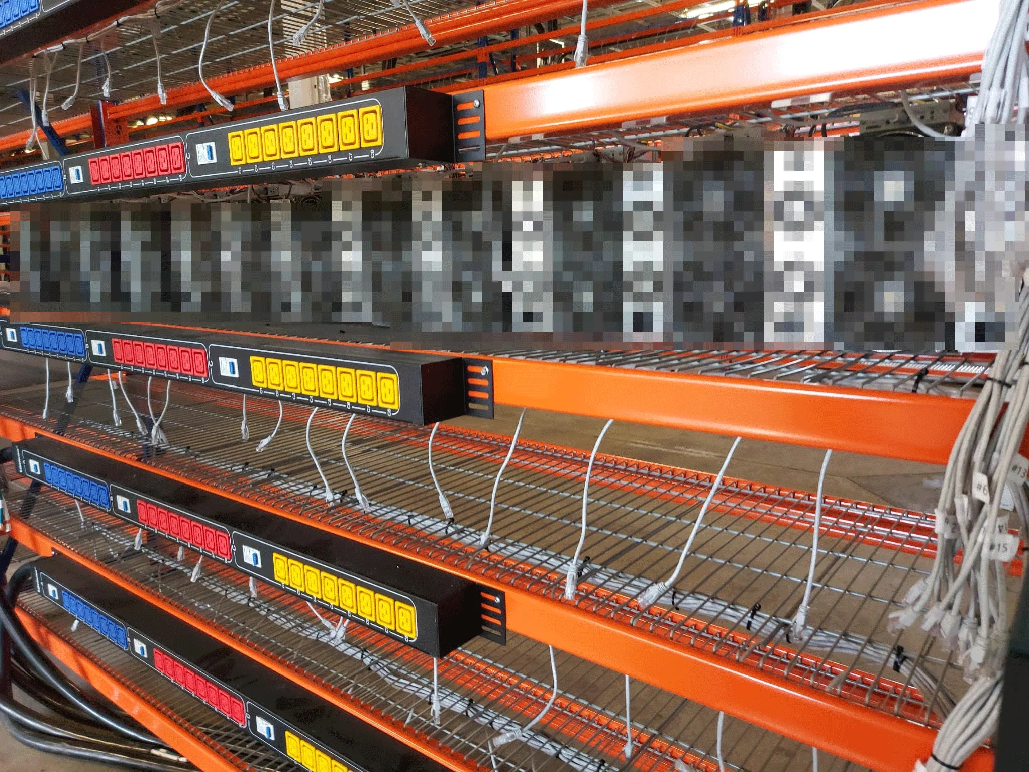 Network Intelligent Rack Mounted C13 Basic Mount Rack PDU Power Socket