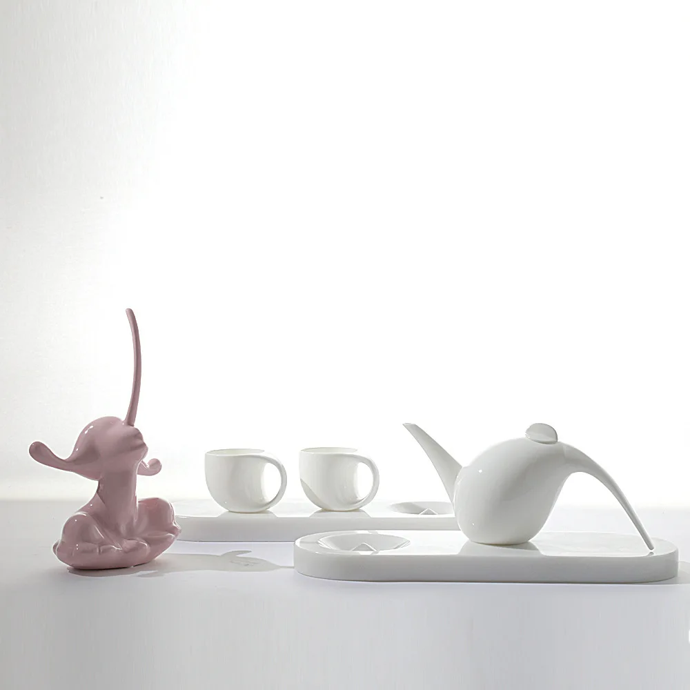 Teardrop Shape 4 Cups And 1 Pot Tea Sets  Bone China Business Gift For Sale