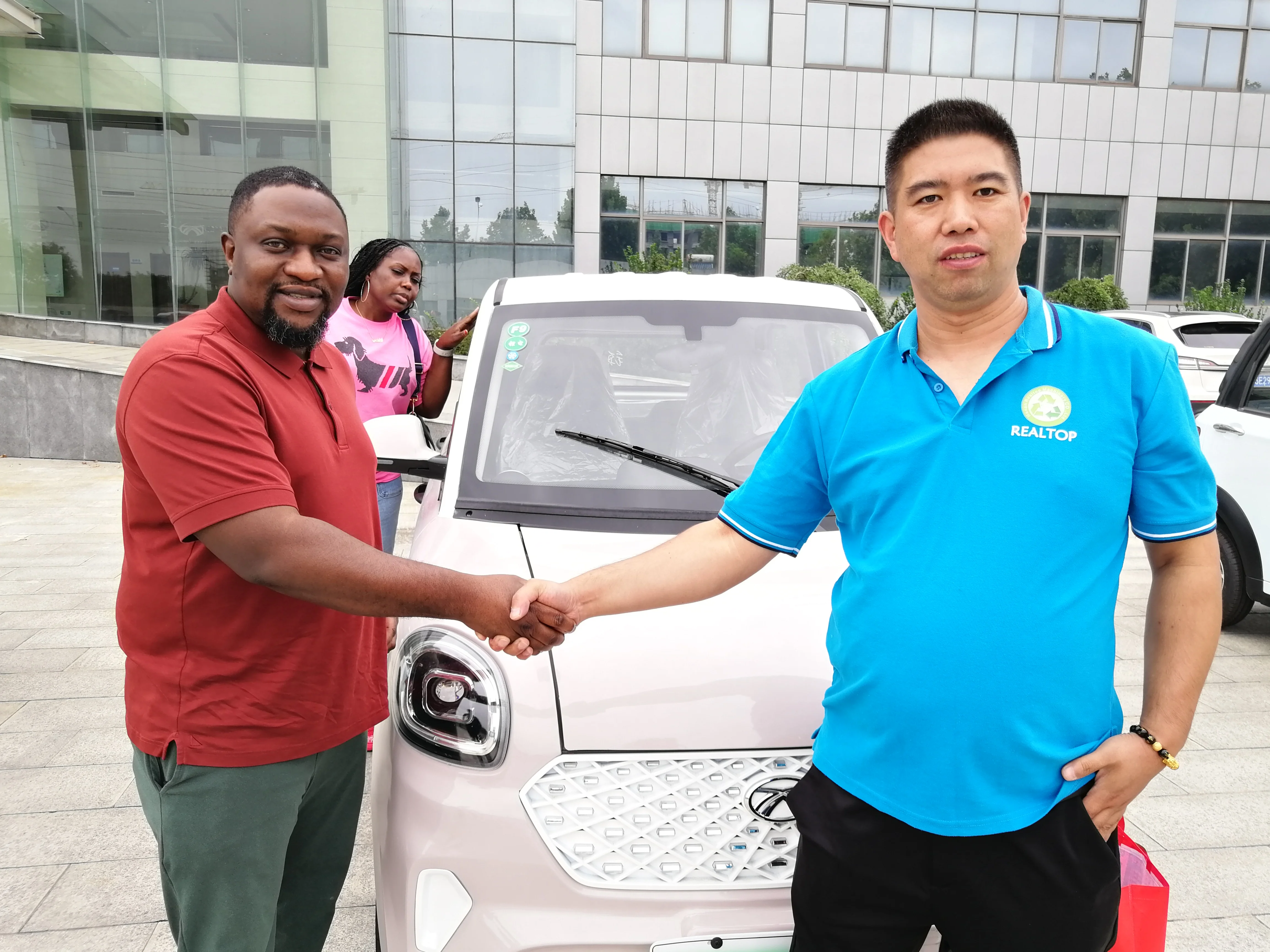 Dual 4-wheel disc brake type for H6 electric car/ mini countryman electric car