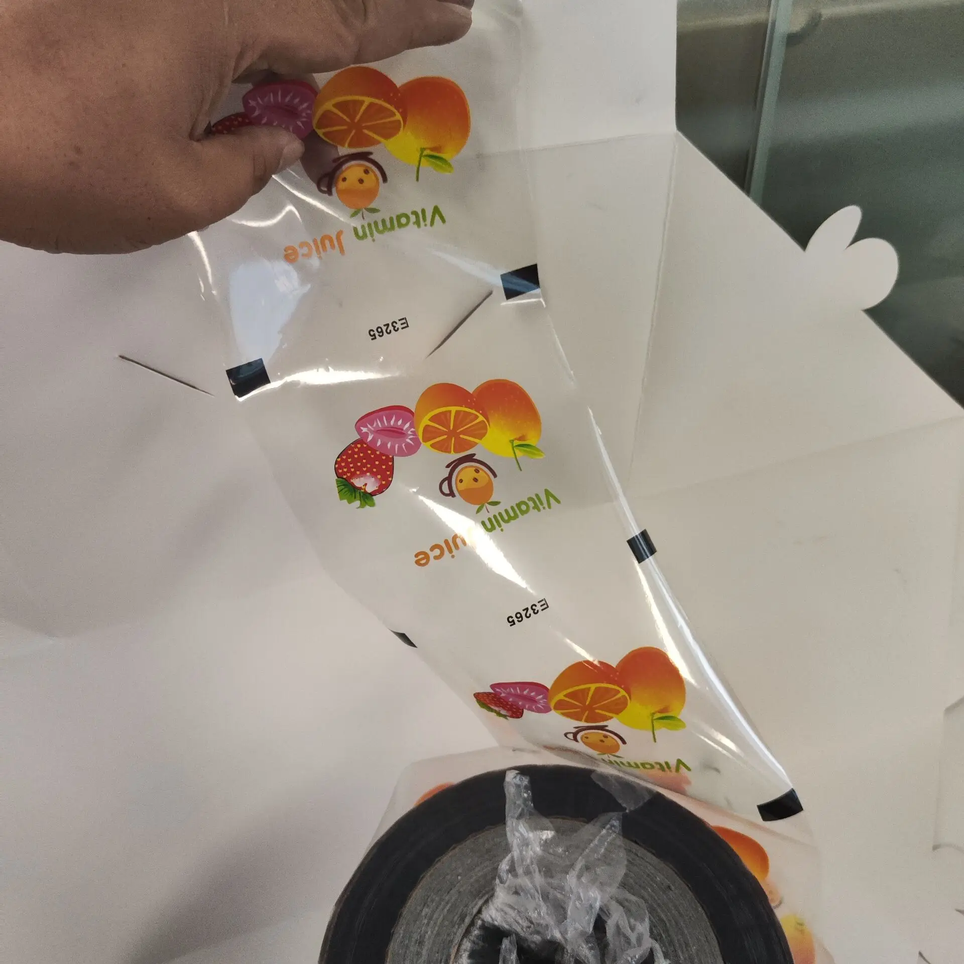 supermarket sealing film disposable transparent with custom logo