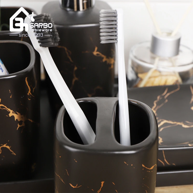 Simple White porcelain Bathroom Accessories Set North European Eco friendly 5pcs with soap dish tumbler Ceramic bathroom set